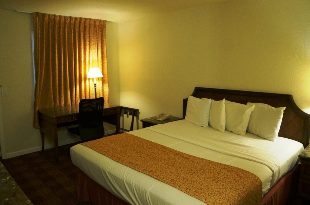 Waterford Inn 外观 照片