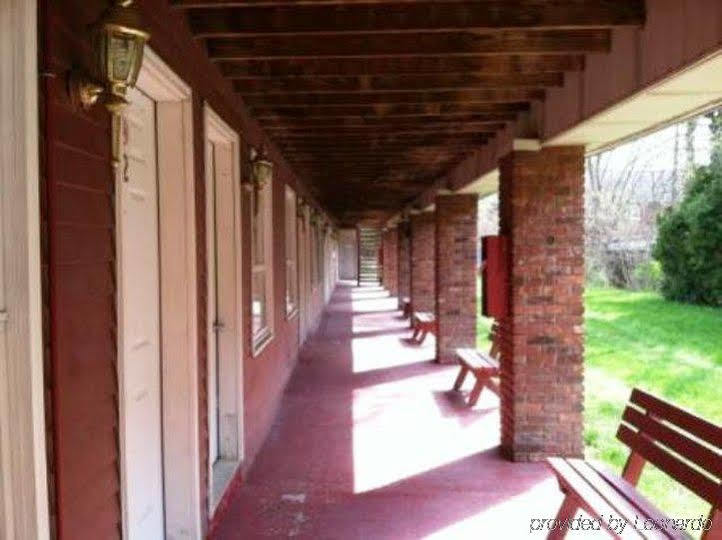 Waterford Inn 外观 照片